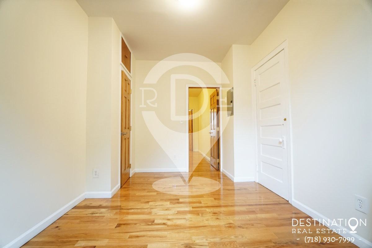 265 Linden Blvd - Photo 2 of 13