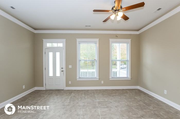 13343 Mercer Dr - Photo 2 of 15