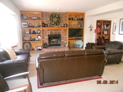 5730 Regal View Rd - Photo 2 of 23