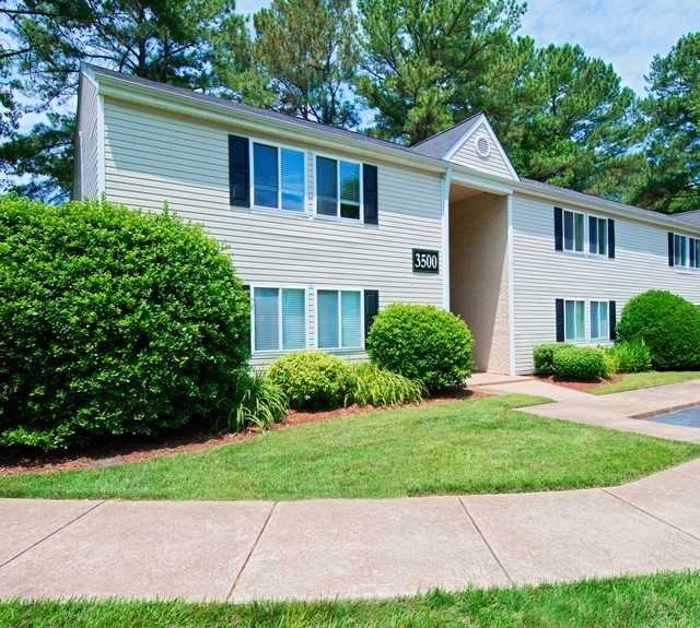 Preston Trails Apartments 3537 Towne Point Rd, Portsmouth, VA 23703