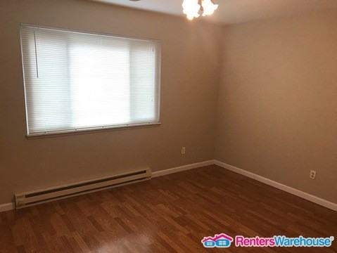 10833 Carroll Wood Way - Photo 2 of 11