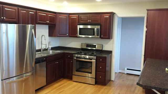 156 Oakwood Dr - Photo 3 of 24