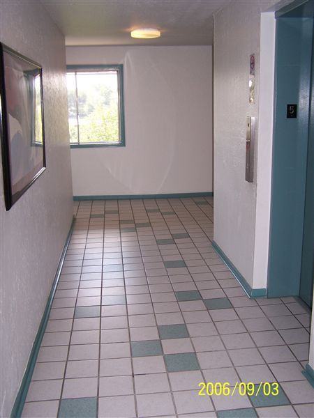 St Joseph Creek Condominium - Photo 3 of 15