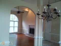 1195 Oriole Dr SW - Photo 2 of 4