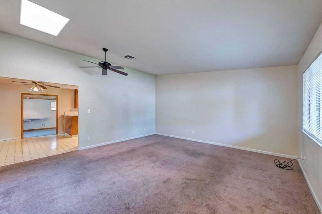 3721 Sunwood Dr - Photo 2 of 5