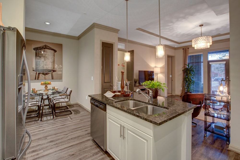 The Mark at West Midtown - Photo 2 of 42