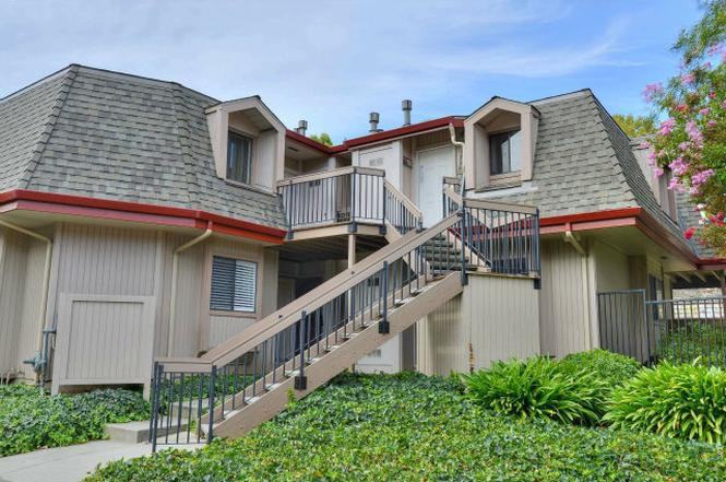 3053 Shadow Springs Place - Photo 3 of 9