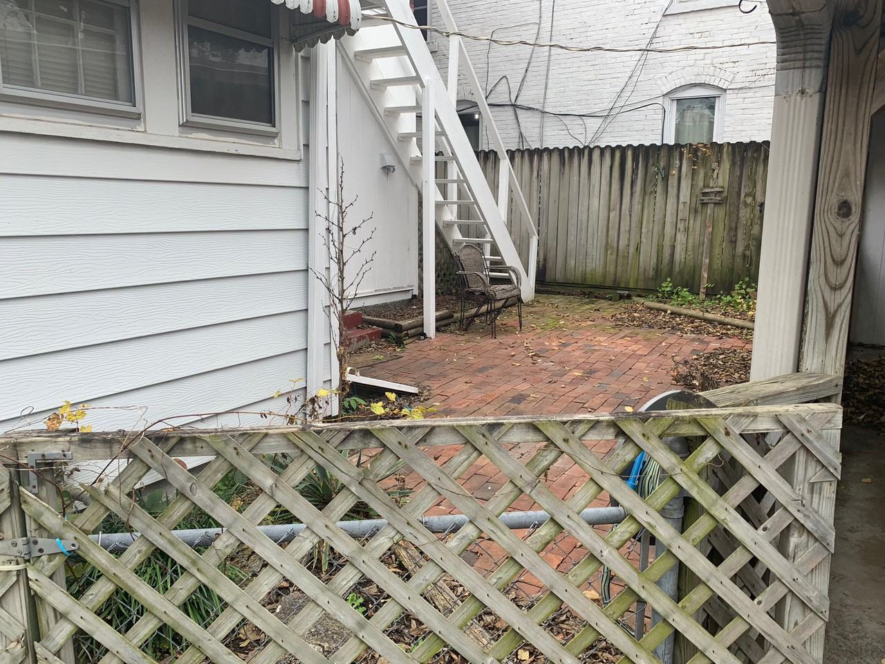 214 S Lafayette St #C - Photo 3 of 19