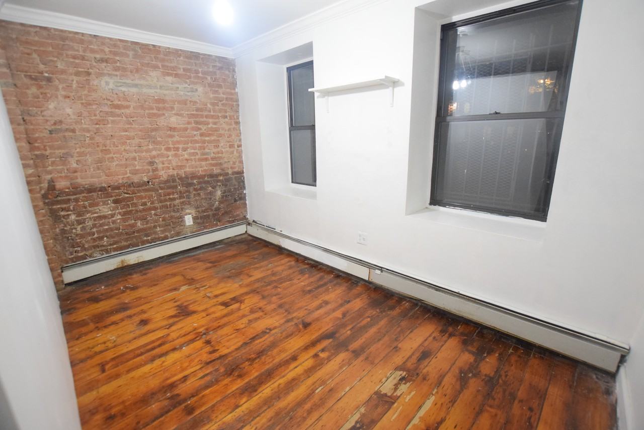 148 Quincy Street #pi