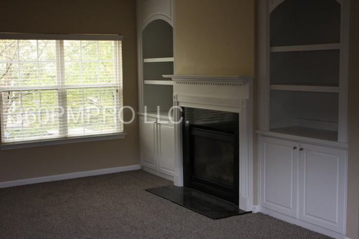 6100 Suttles Dr SW - Photo 3 of 19