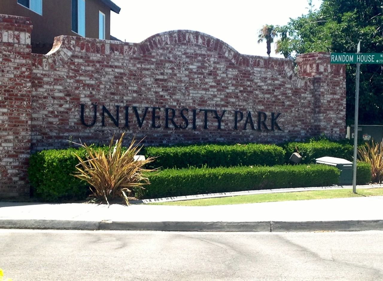 8202 Prentice Hall Dr - Photo 2 of 15