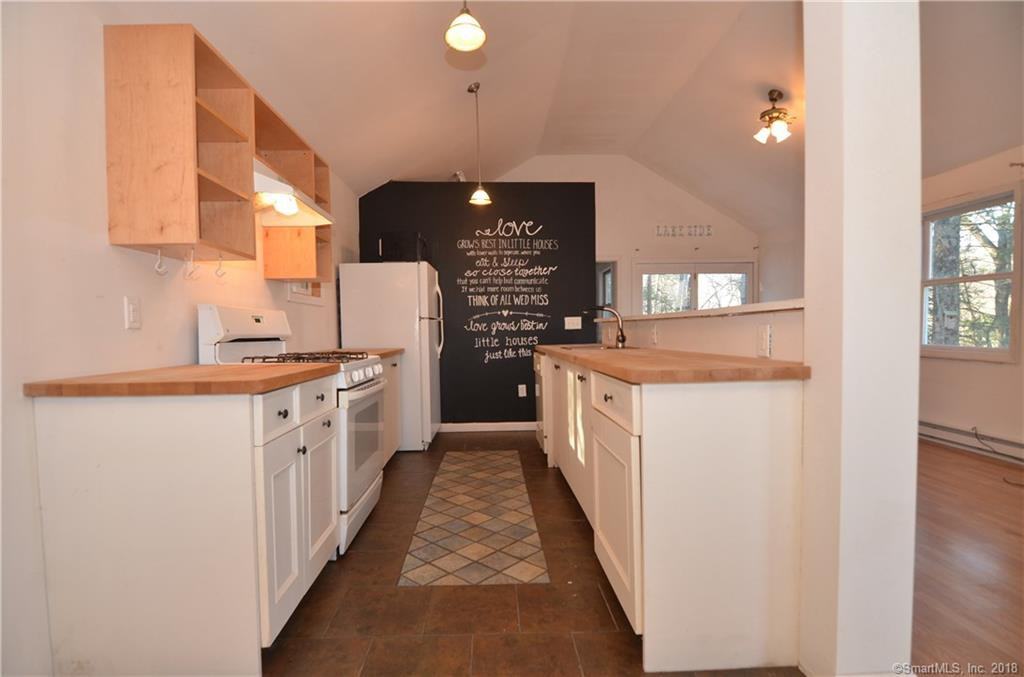 7 Oak Trail - Photo 3 of 13