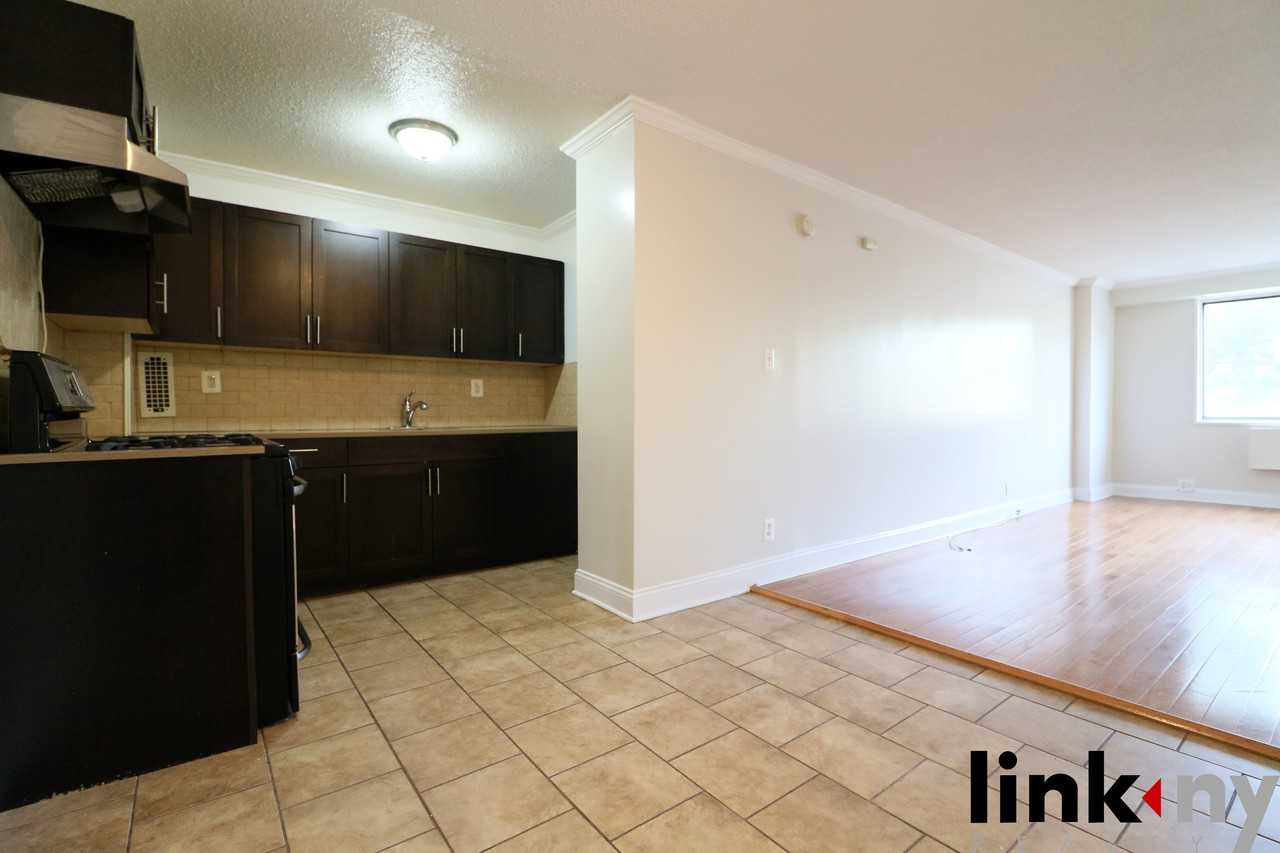 40 East Sidney Avenue 2E, Mount Vernon, NY 10550 Studio Apartment for