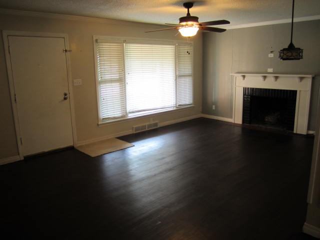 4036 Northwest 30th Terrace - Photo 2 of 15