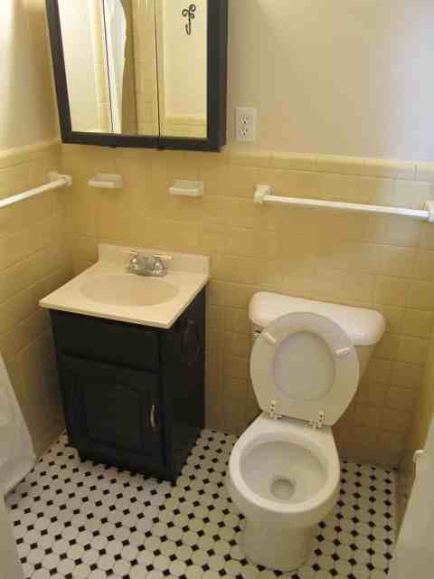 4036 Northwest 30th Terrace - Photo 7 of 15