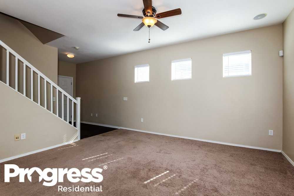 4014 W Arlington Cir - Photo 2 of 15