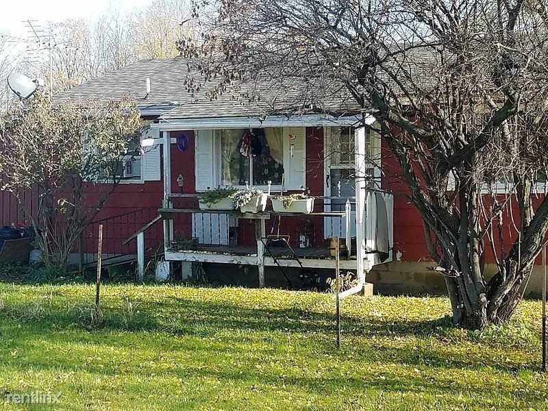 1649 Halls Corners Road - Photo 2 of 3