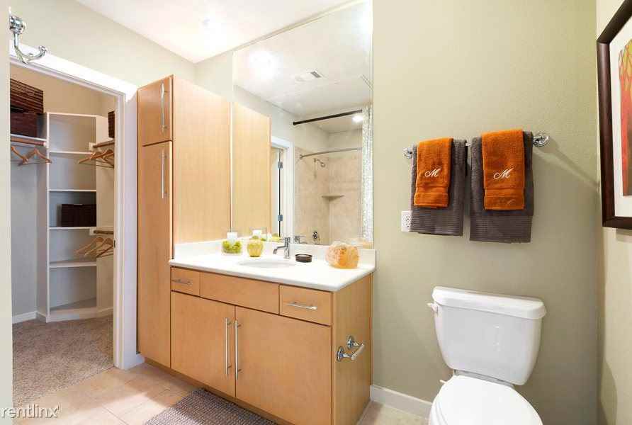 4604 Mueller Blvd - Photo 3 of 3