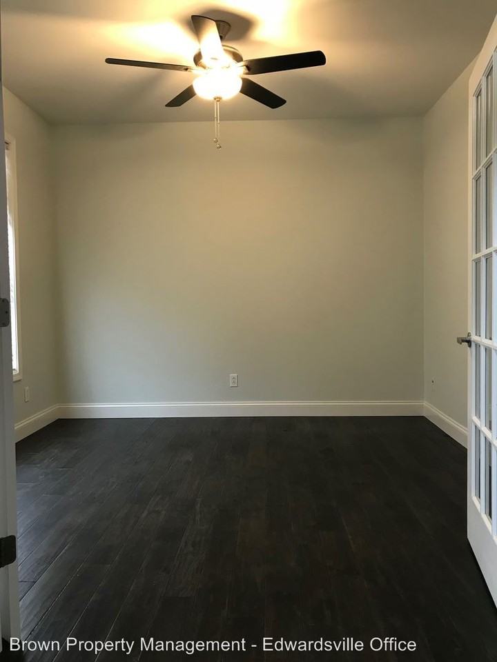 1456 Dale Dr - Photo 3 of 50
