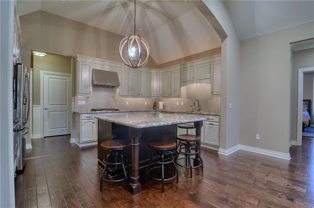 5177 Brecon Ct - Photo 2 of 30