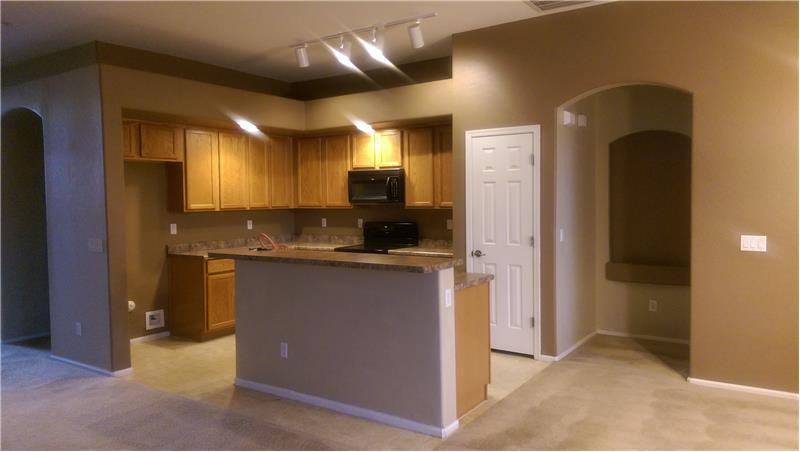 20489 N Santa Cruz Dr - Photo 4 of 16