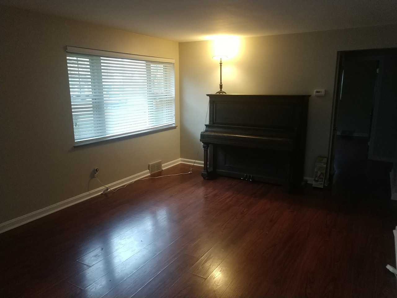 3910 N Fordham Pl - Photo 3 of 12