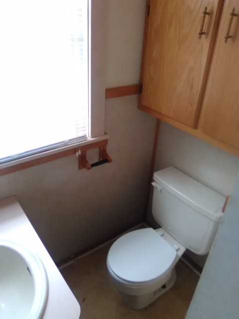 209 N 12th St - Photo 3 of 23