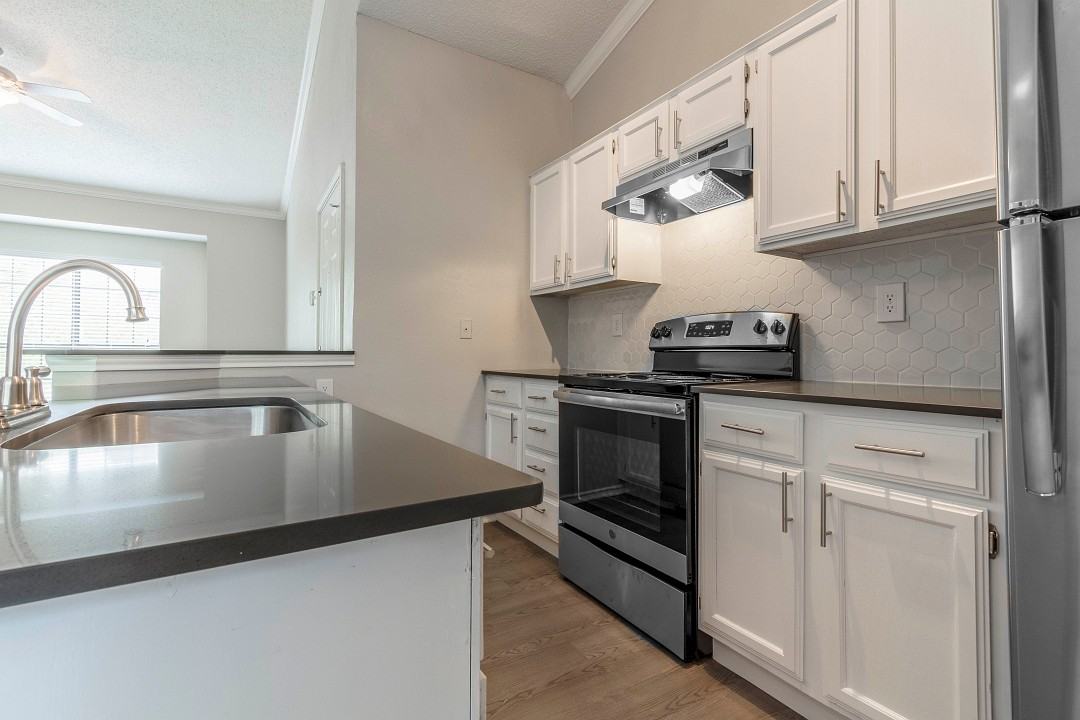 Champions of North Dallas Affordable Apartments - Photo 2 of 50