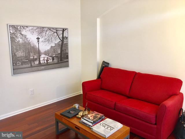 541 Claiborne Rd - Photo 3 of 27