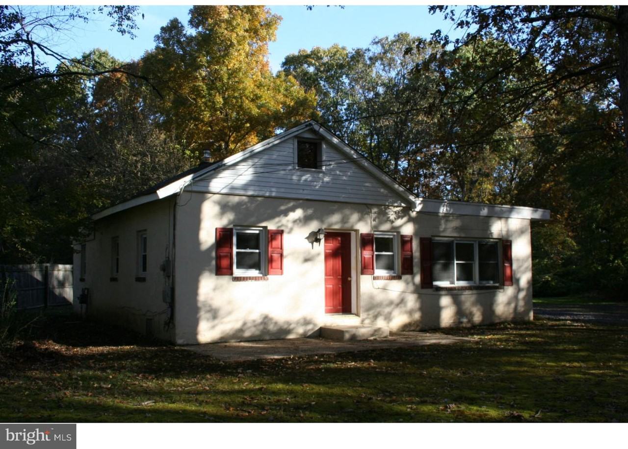 1673 Grant Ave - Photo 2 of 18