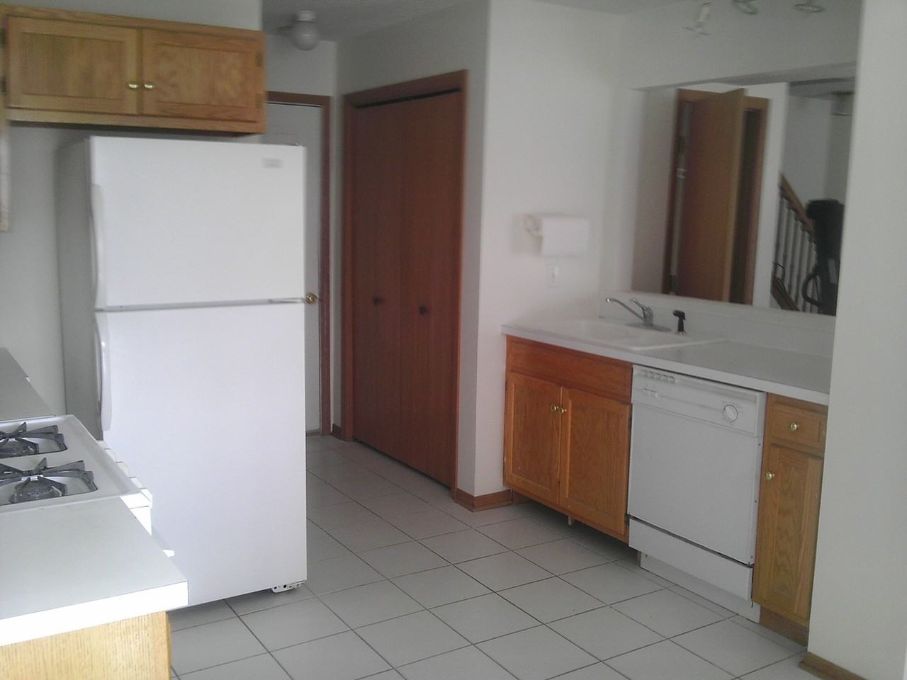 145 E Division St #143 - Photo 3 of 8