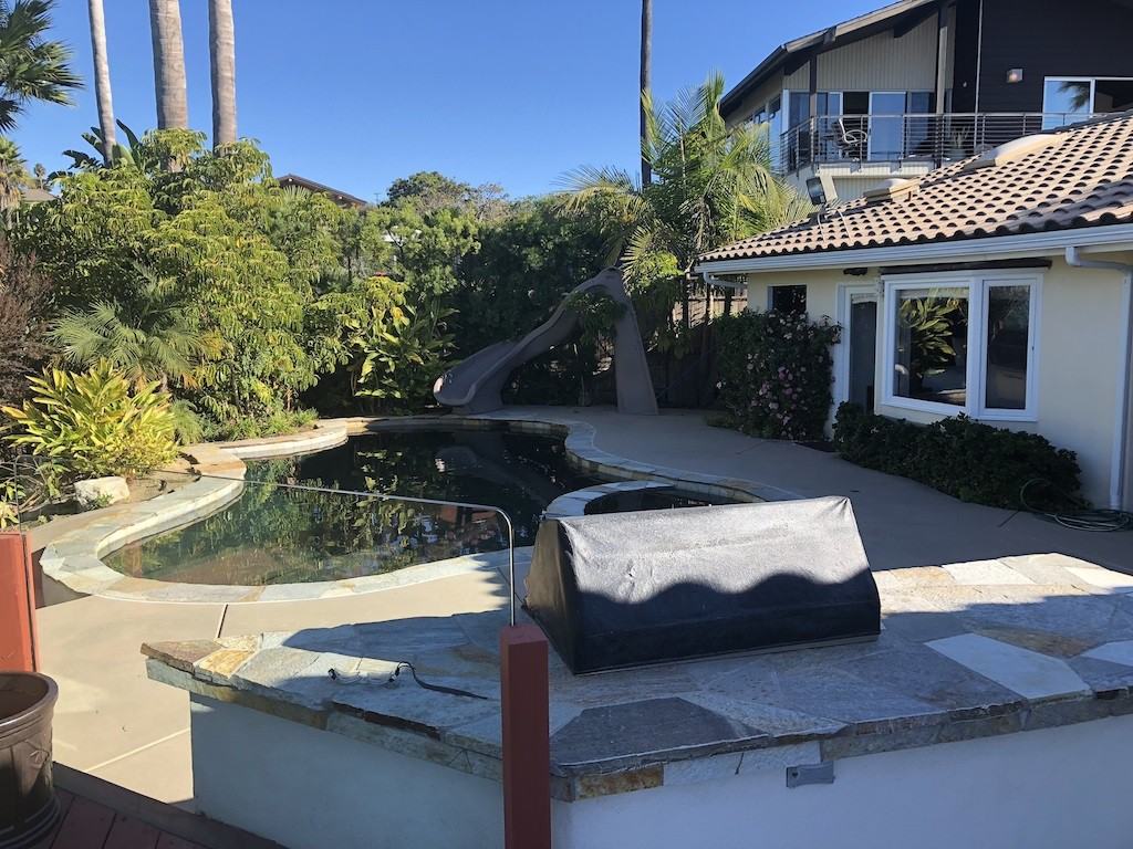 5560 Candlelight Dr - Photo 3 of 22