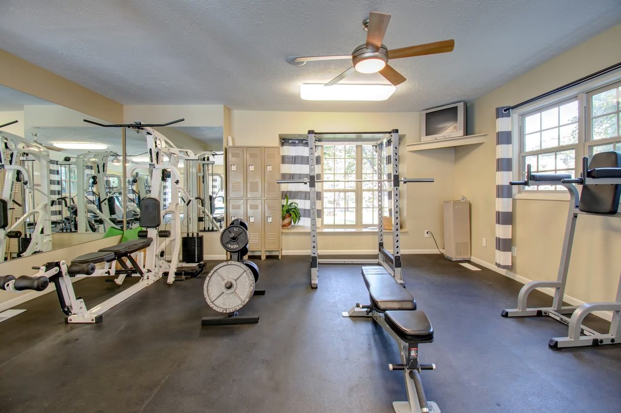 Arlington Pointe Apartments - Photo 7 of 19