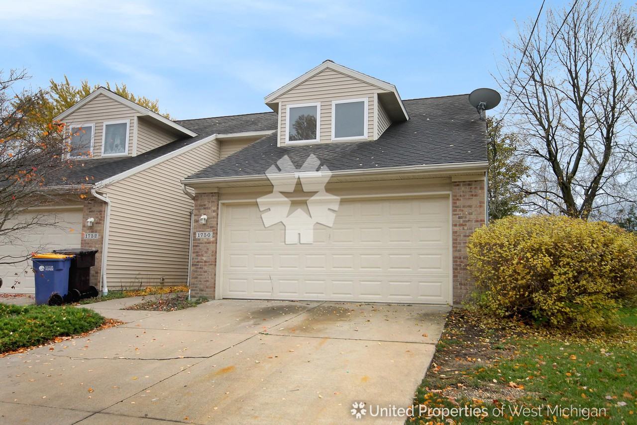 1750 Dawes Ct SE - Photo 2 of 23