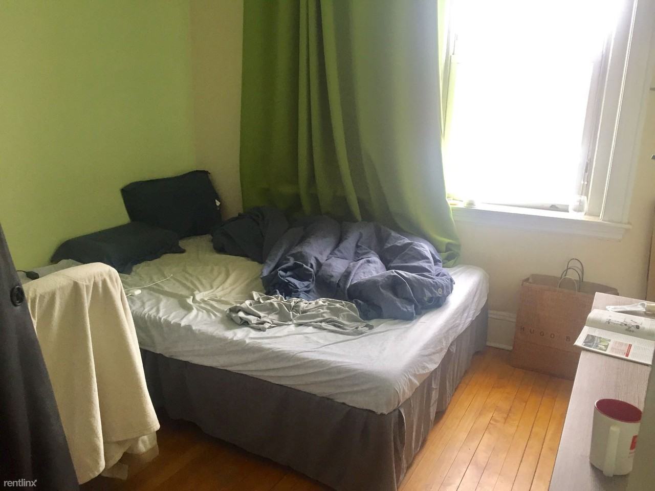 1367 Commonwealth Ave - Photo 3 of 8