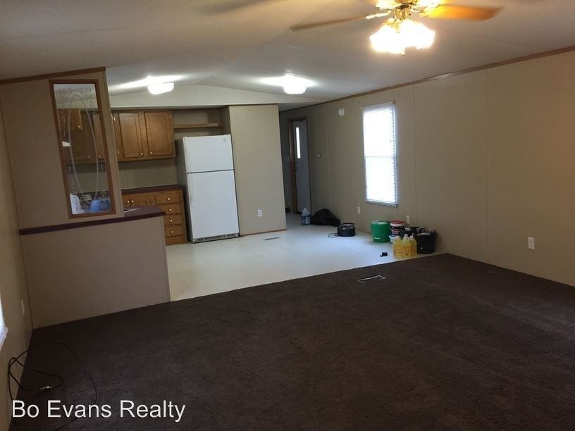 325 Renee Way - Photo 2 of 22