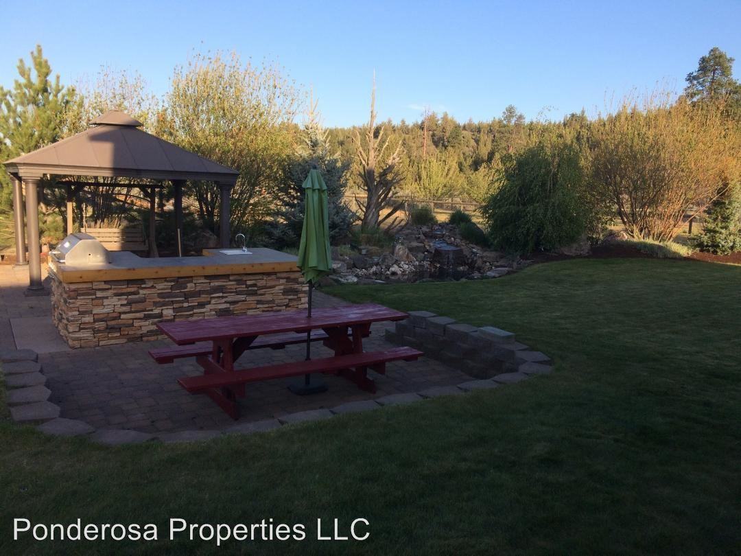 66580 Ponderosa Loop - Photo 2 of 10