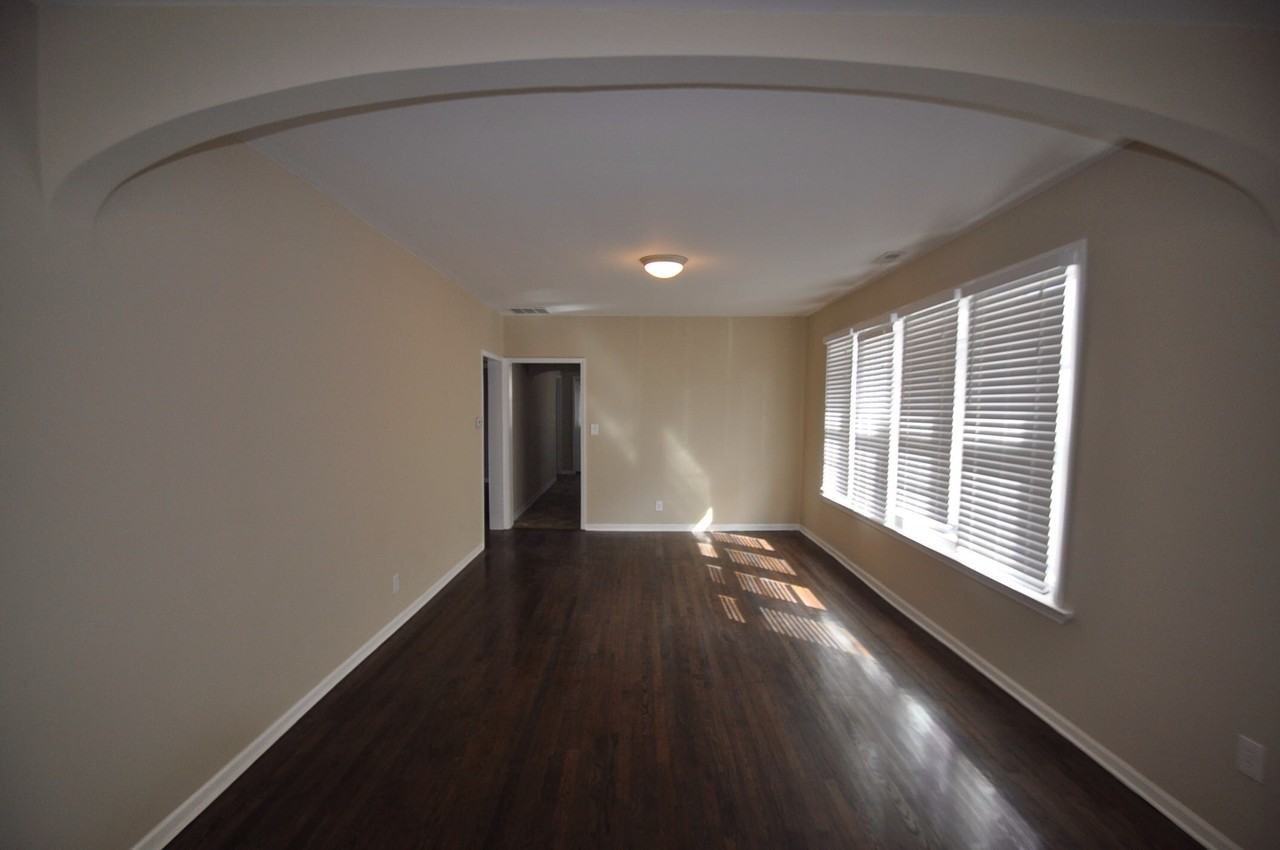 1700 W 105th St - Photo 2 of 7