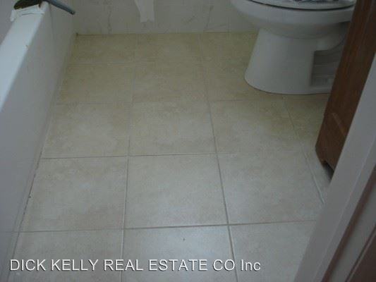 7535 Yorktown Dr - Photo 2 of 8