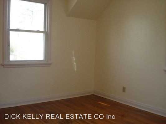 7535 Yorktown Dr - Photo 3 of 8