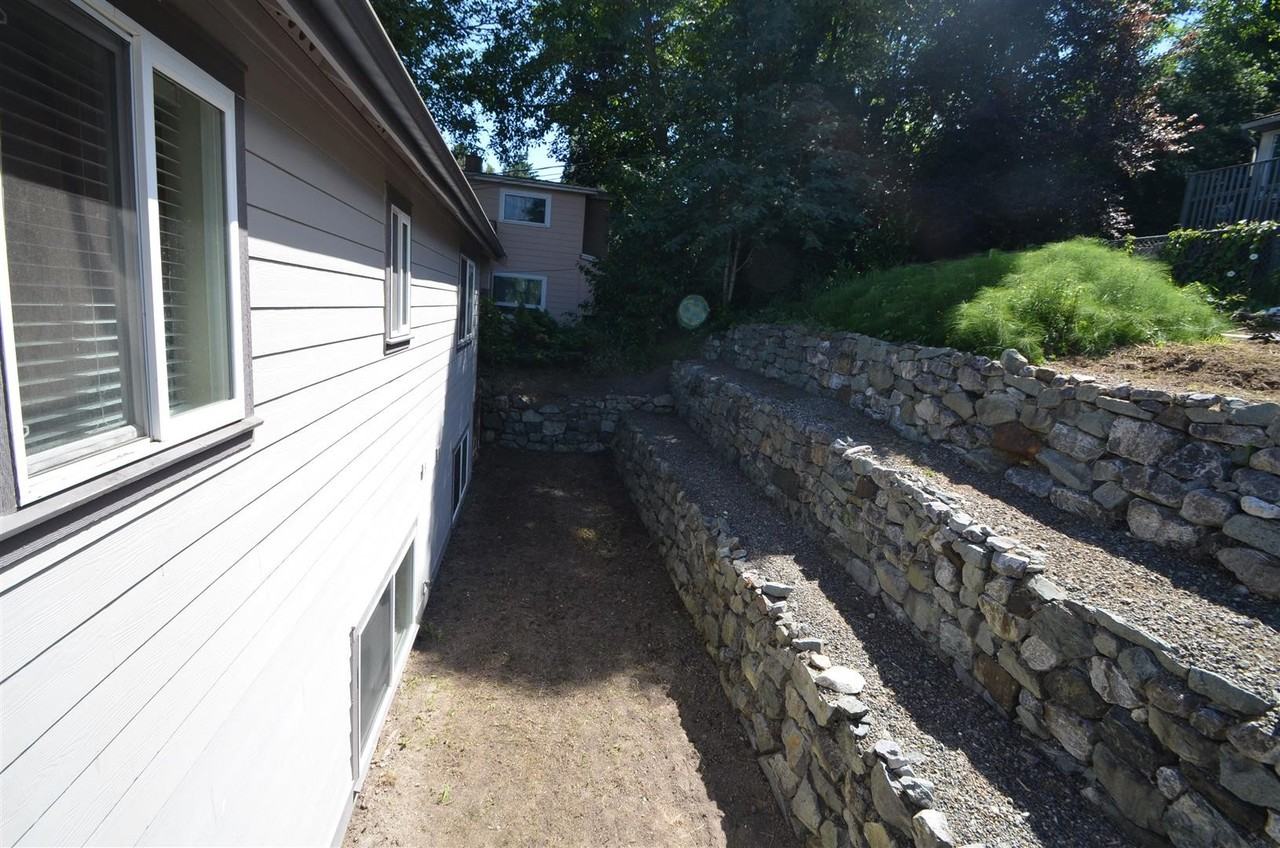 10835 24th Ave S - Photo 3 of 23