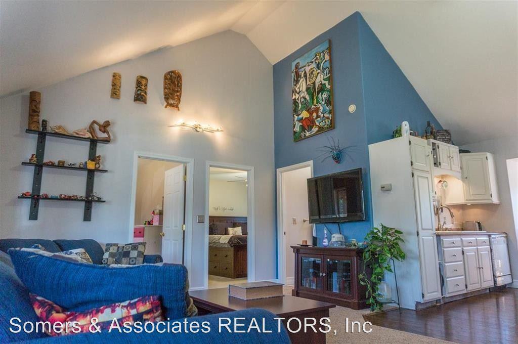 1979 Comanche Ct - Photo 2 of 14