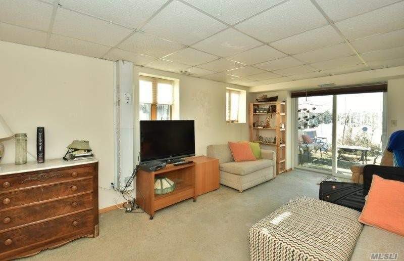 315 Woodbine Ave - Photo 2 of 2