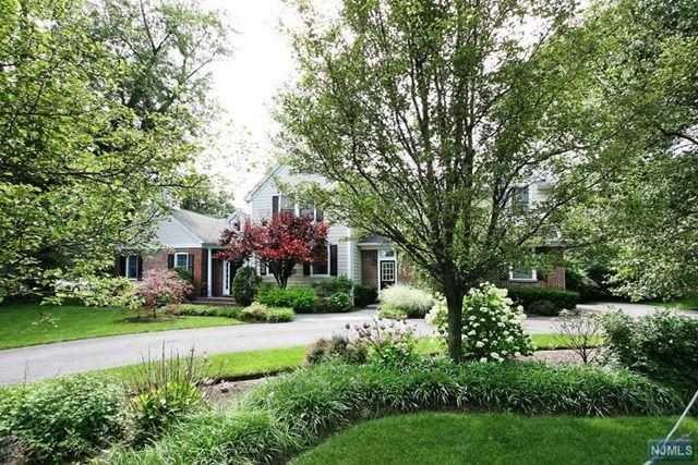 497 Rock Rd - Photo 2 of 25