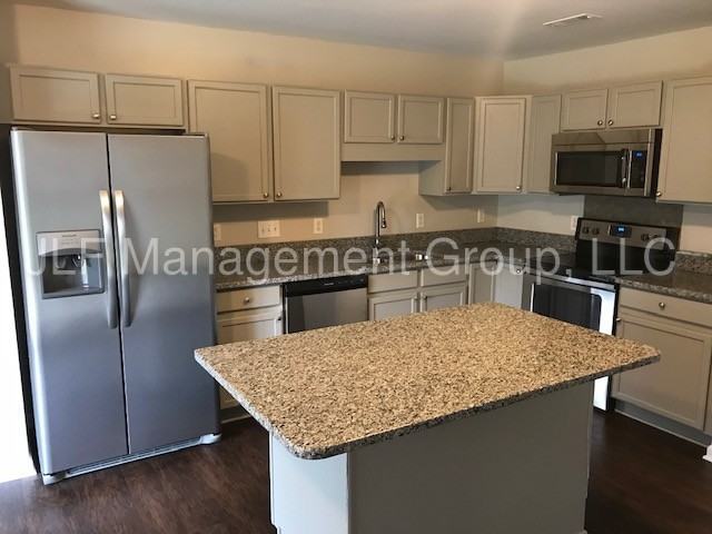 4250 Barley St SW - Photo 2 of 15