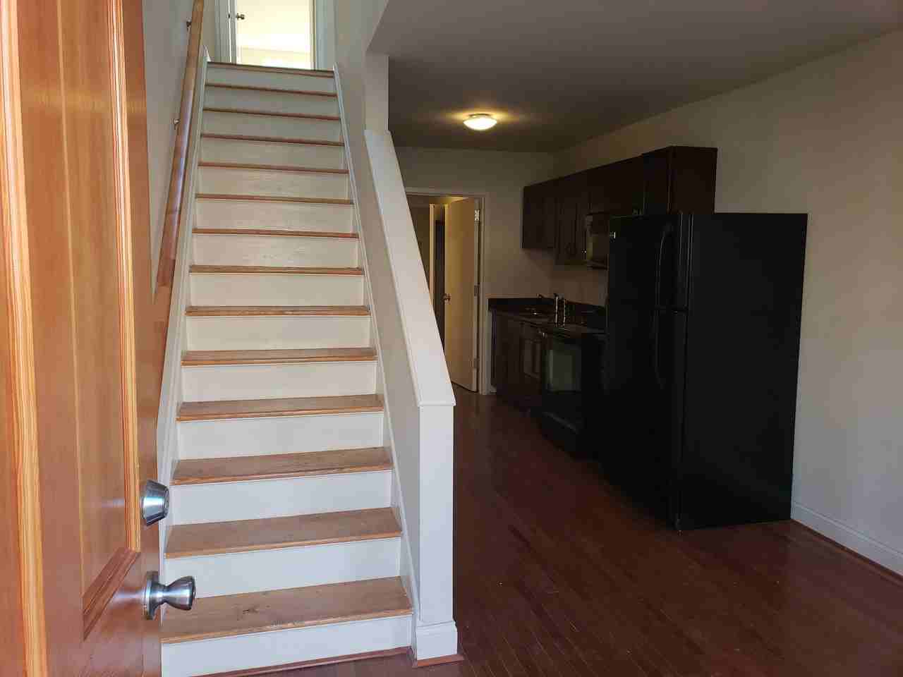 437 Pitman Place - Photo 2 of 28