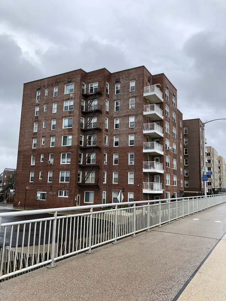 123-10 Ocean Promenade Belle Harbor #5L - Photo 2 of 15
