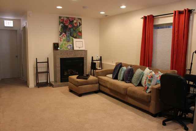 4701 Woodlawn #C - Photo 2 of 8