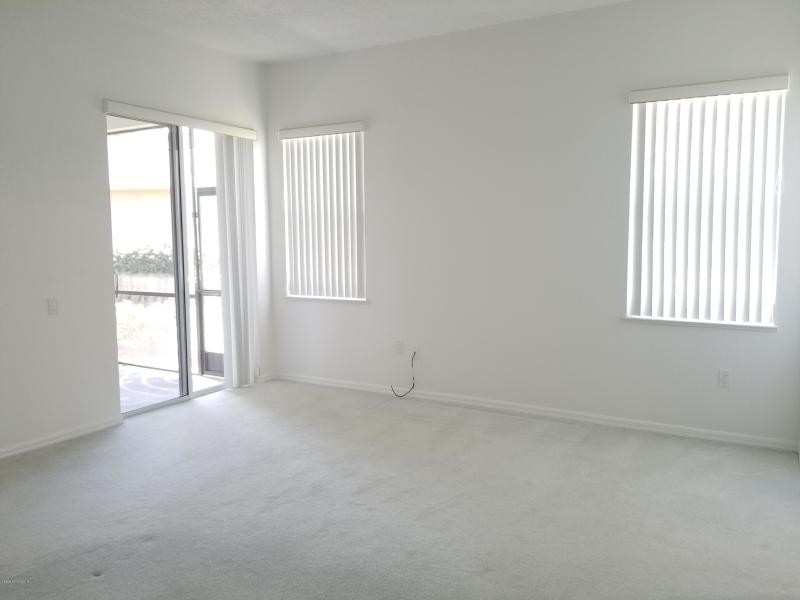 501 Carmel Dr - Photo 3 of 19