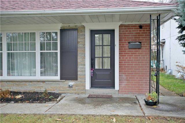 32 Hopperton Drive - Photo 2 of 14